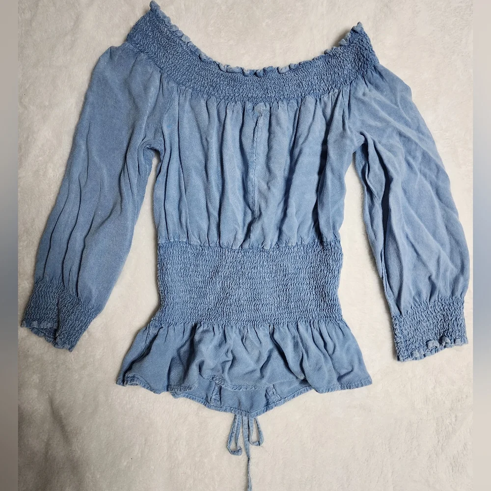 Style Envy Top Size S Small Crop Off Shoulder Denim Shirt Blouse - Picture 5 of 5